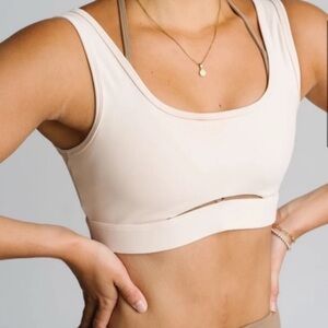 ZYIA Cocoa & Cream Streamline Bra